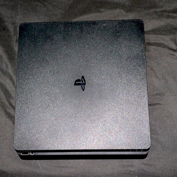 PS4